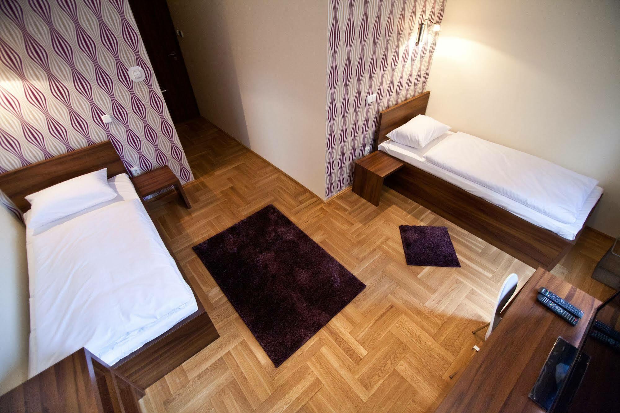 Sasone Rooms Budapest Exteriör bild