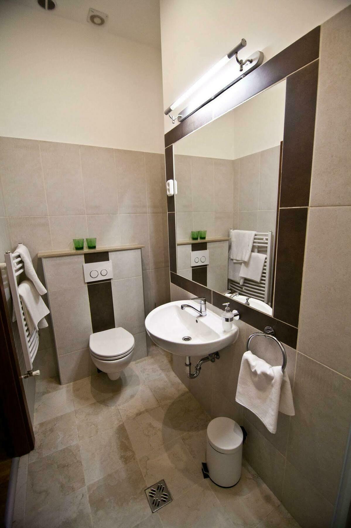 Sasone Rooms Budapest Exteriör bild